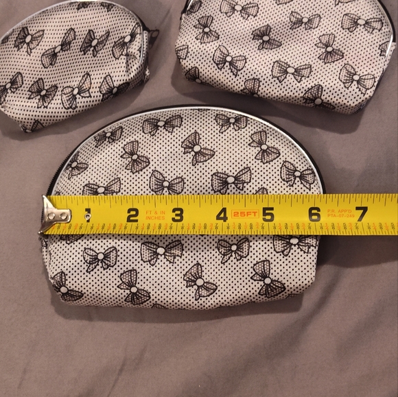 NEW! 3pc Makeup Bag Set - Picture 6 of 8